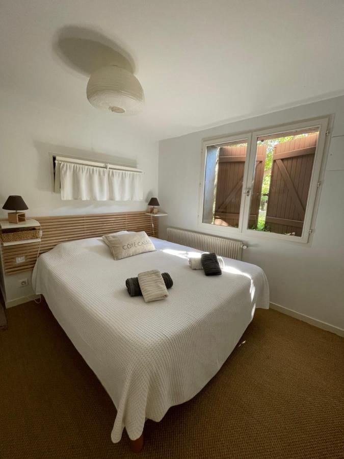 Large Private Garden, Quiet 2-Bedroom Apartment, Air Conditioning, Wifi, Parking Cassis Luaran gambar